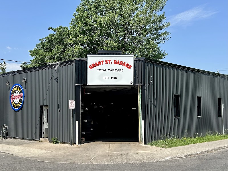 Grant Street Garage in Ottawa